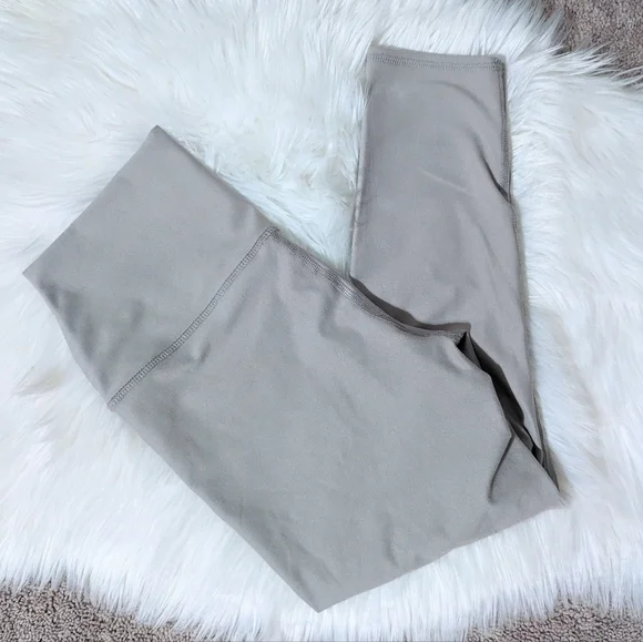 EVCR (Evolution And Creation) High Waist "Paloma" Leggings - Picture 2 of 7